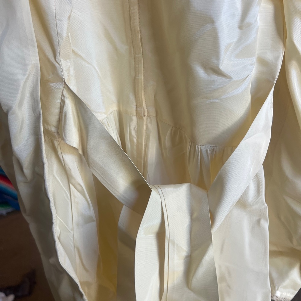 Gunne Sax Cream Bishop Sleeve Gown with Bib Collar Vintage - Picture 8 of 9